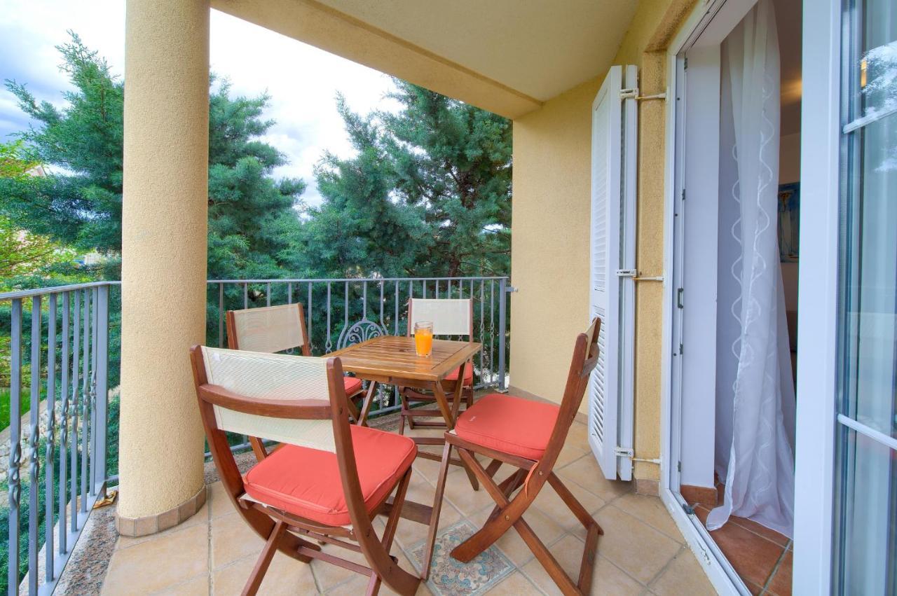 Apartment Camellia Вантачичи Екстериор снимка
